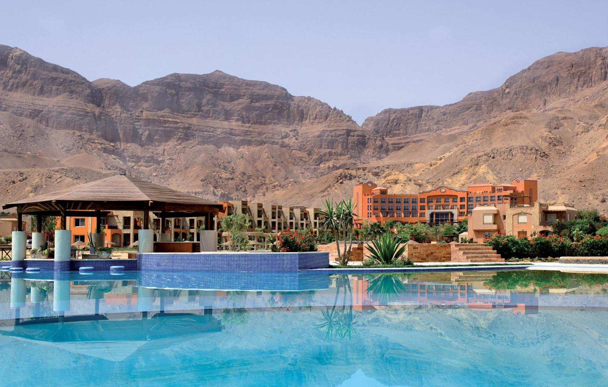 Moevenpick Resort El Sokhna Ain Sukhna Dış mekan fotoğraf The resort